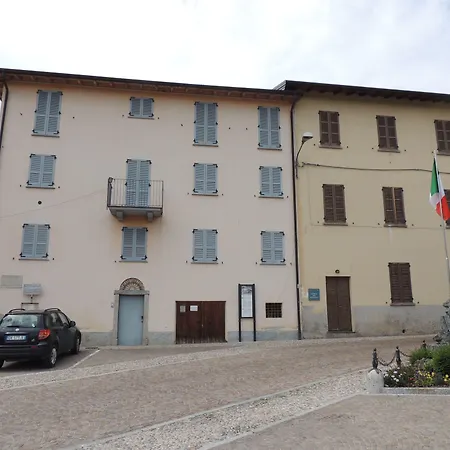 Hostel Dosso Del Liro Traversa